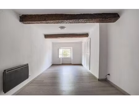 location appartement  41.25 m² t-2 à montauroux  580 €