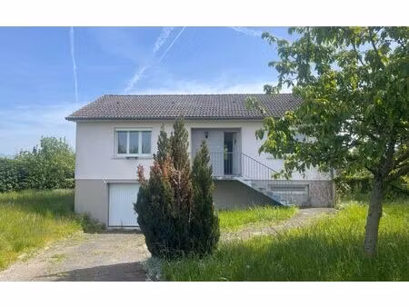 location maison  m² t-3 à fessenheim  925 €