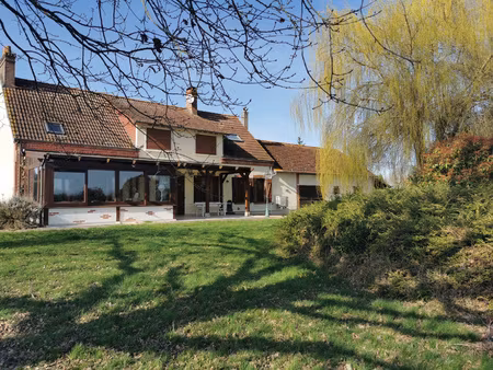 propriété avec étang de 2.5ha