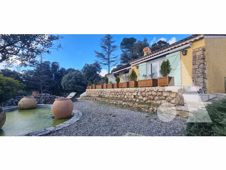 maison de plain pied - tourtour 3 pièces 92 m² sur 2476 m² de terrain