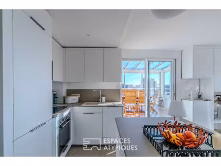 appartement t4 en dernier étage avec aperçu mer !