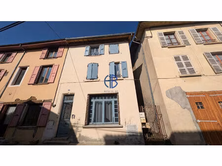 immeuble la cote saint andre 6 pièce(s) 121.20 m2