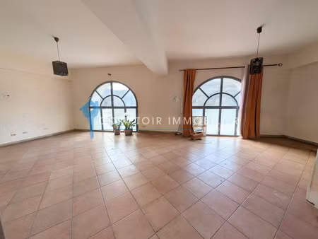 appartement 3pièce(s) 2chambre(s) 71 m² laroque (34190)