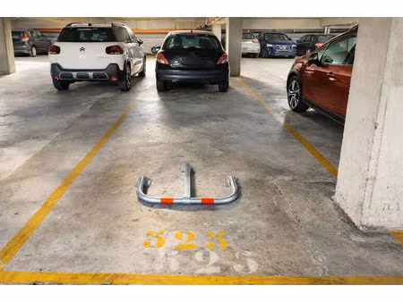 vente parking / box  12.00m²  maisons