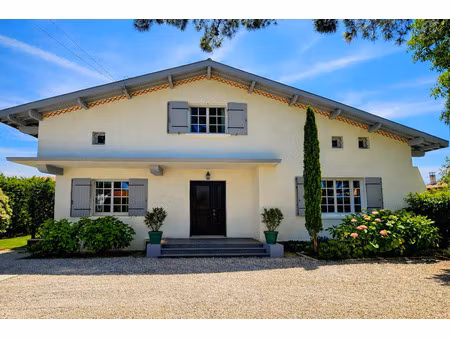 vente maison 10 pièces 250 m² la teste-de-buch (33260)