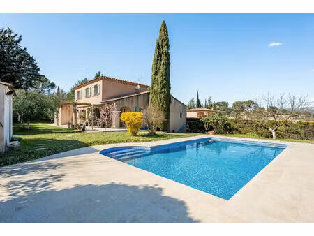 vente maison 5 pièces 158 m² la destrousse (13112)