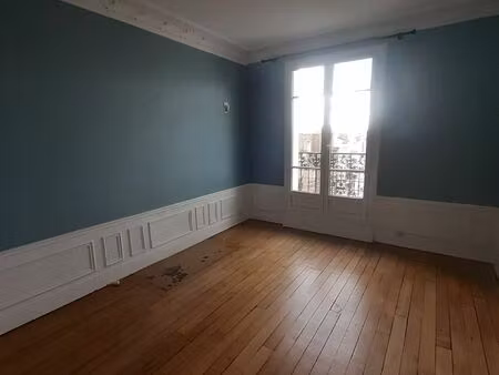 appartement 4 pièces – rue félix faure – 5ᵉ étage avec ascenseur