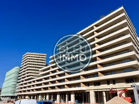 local commercial _ sud avec extraction