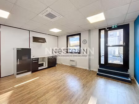 bureaux limoges centre ville  proximité gare des bénédictins  limoges 242 m2  2 places de 