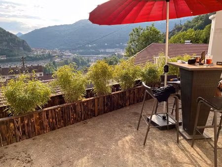 entre ville et nature maison de 150m2 - proximité de saint-claude -