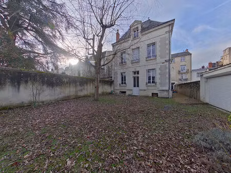 maison prébendes - 5 chambres  3 garages et jardin