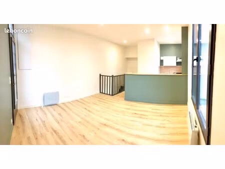 t3 57m2 avec cour intérieure fermée