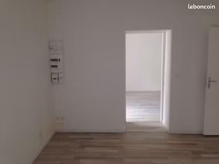 loue appartement non meublé t2 de 35 m²