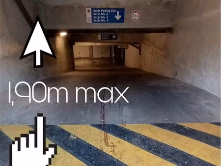 location box parking fermé sécurisé