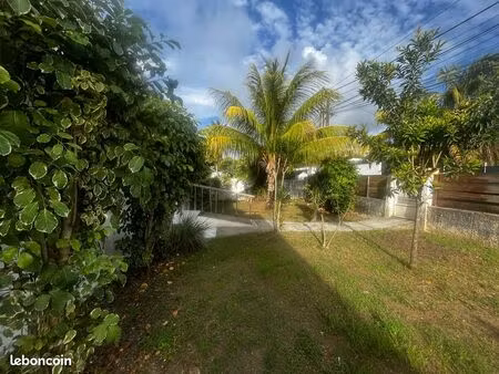 à louer – magnifique villa tout confort en bord de mer