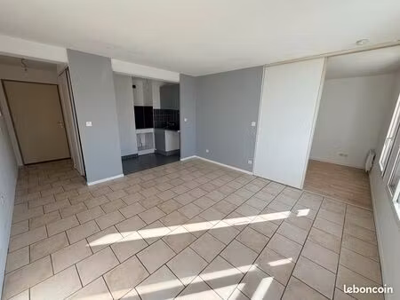 appartement 2 pièces 41m2