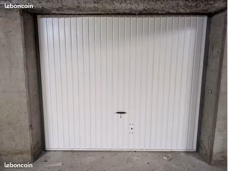 location garage 15m²