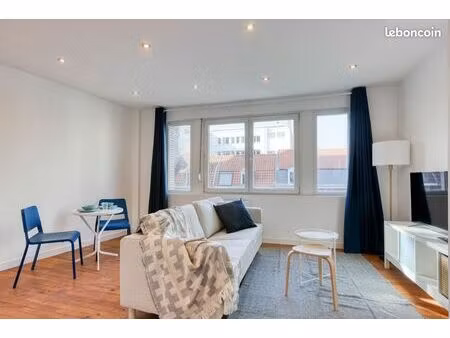 studio 1 pièce 40 m²