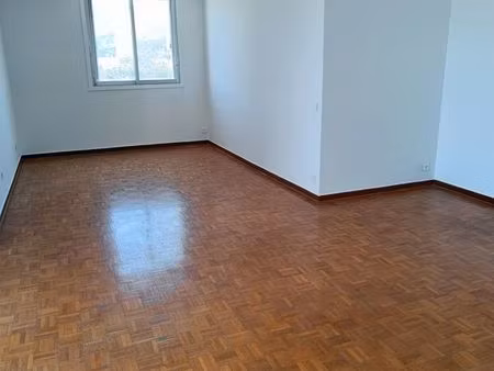 t3 résidence allée des pins marseille 9