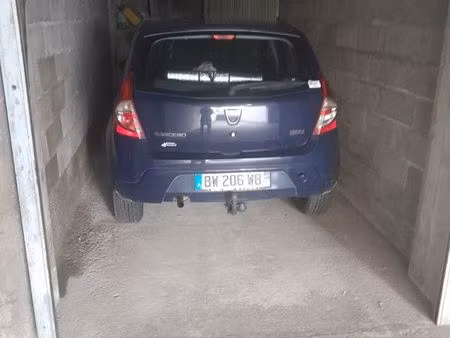 loue garage fermé