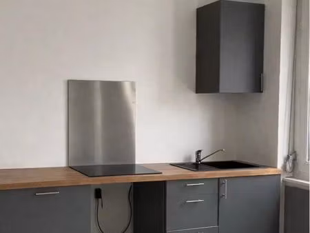 maison rénovée - denain (rue calme)