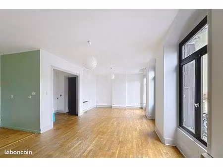 appartement t3 st roch