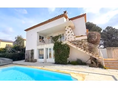 maison six-fours-les-plages m² t-8 à vendre  750 000 €