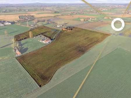 terrain de projet exclusif avec vue panoramique sur le pays