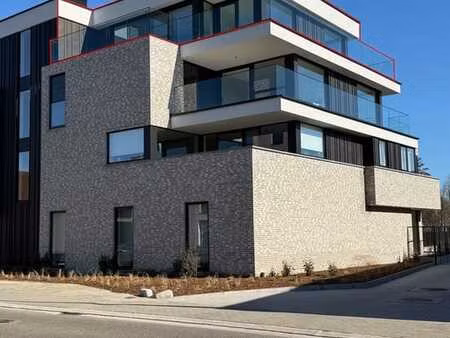 modern nieuwbouwpenthouse van 140 m² met 2 slaapkamers  b...