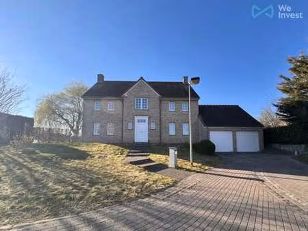 bossut ! belle maison 5ch - peb c