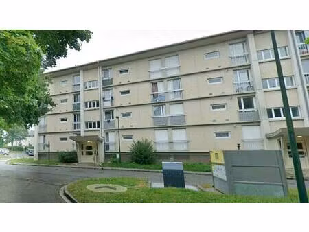 appartement t4 65m² - clermont - 2590.10.1.226
