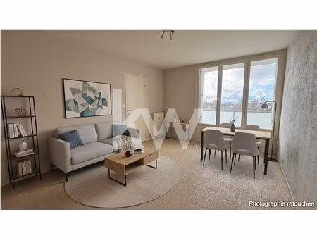 vente appartement 3 pieces avec vue dégagée a fleury les aubra