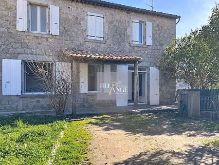 rez-de-jardin à la campagne - meublée