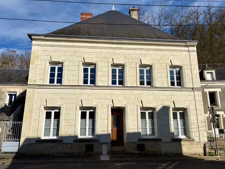 maison de bourg bien exposée avec studio indépendant