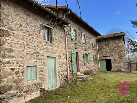 ferme avec dépendances source et terrain