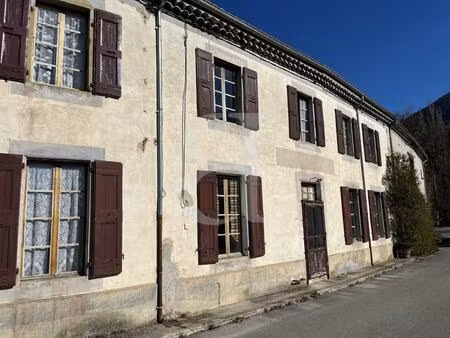 ancienne auberge maison de village
