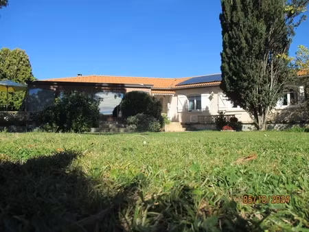 maison à vendre 8 pièces (09)