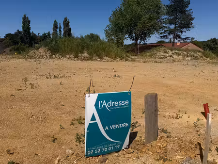 vente terrain  362.00m²  la limouzinière