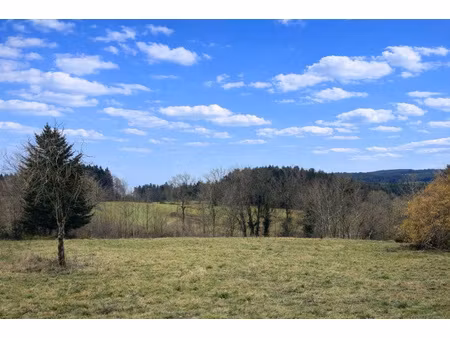 terrain constructible 888 m2 centre village