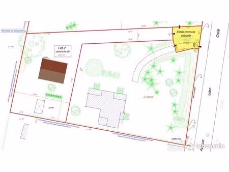 terrain 920m2 montfort/méré