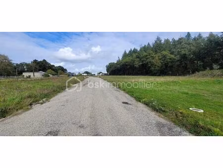 terrain de 652 m² à ploermel