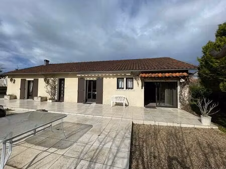 maison 3 pièce(s) 125 m2