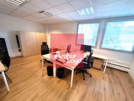 bureaux a louer cournon d'auvergne 108m²