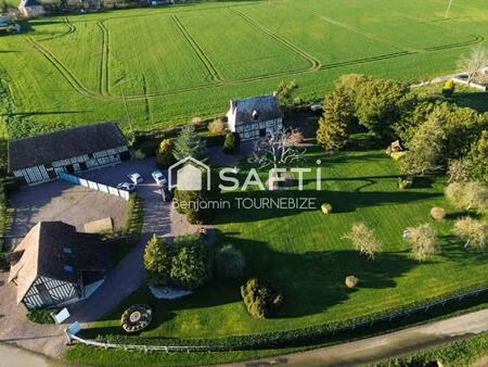 calme absolu  le charme de l'ancien et de grands espaces.