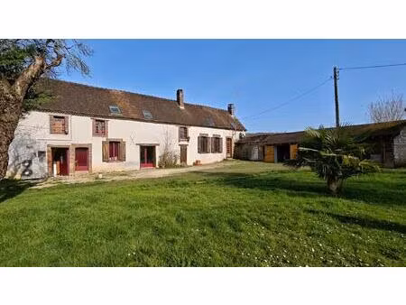 idéal maison principale ou secondaire  secteur calme.