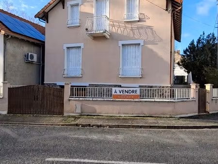 maison à vendre 7 pièces montlucon (03)