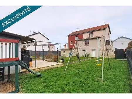 maison jumelée 85m2 avec grand garage et jardin