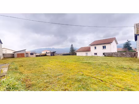 belle parcelle de terrain constructible !
