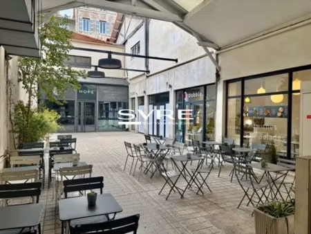 local commercial a louer