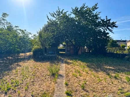 en vente terrain constructible 4 65 ares – 33 990 € |sablé-sur-sarthe